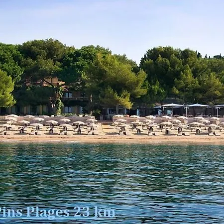Cassis 2 Apartment *